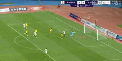 《爱情到此为止》导演起诉小贱贱夫妇2025-01-17 泰勒·斯威夫特男友出演电影 谈合作亚当·桑德勒2025-01-16 大明星驾到！