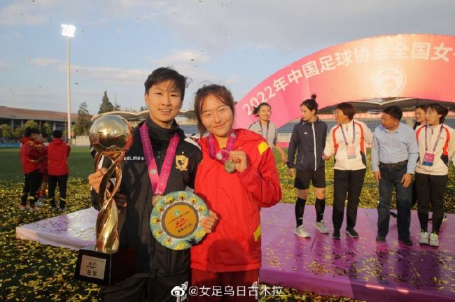 《潮》：开启一场与巨浪争夺土地的史诗 2025-03-13 今日的钱塘江畔，千万游客举起手机，屏息等待那道横贯天际的银线。